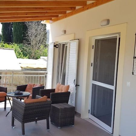 Casa Loukia Apartment Gastouri  Bagian luar foto